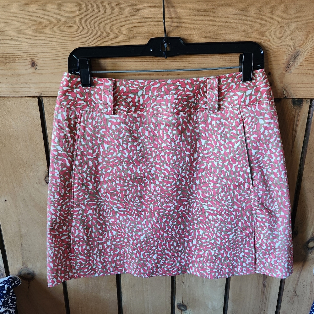 Pin and Tan patterned Sport Halley Womens Golf Skort size 4
